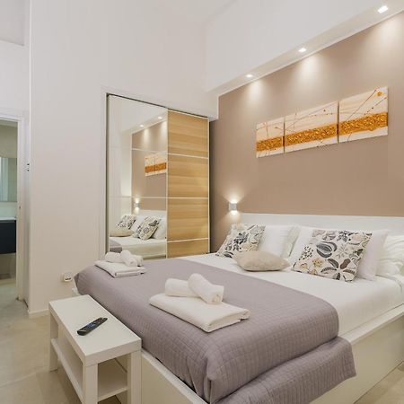 Barinon Bliss Apartment Bagian luar foto